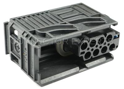 Connector Experts - Special Order  - CE8082