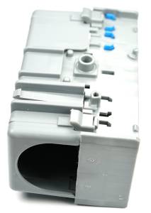Connector Experts - Special Order  - Fuse Relay Block - Image 2