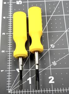 Connector Experts - Normal Order - Terminal Release Tool - Yellow 2 Pcs - Image 3