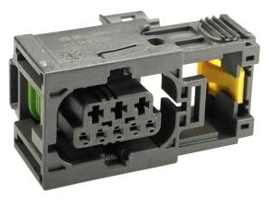 Connector Experts - Normal Order - CE8243R - Image 1